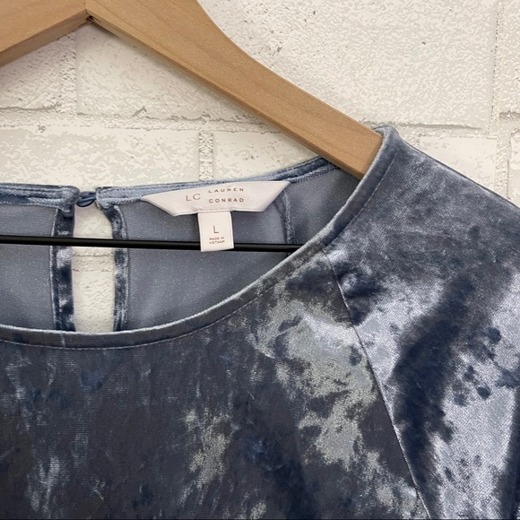 LC Lauren Conrad Blue Velvet Long Sleeve Top - Picture 3 of 9